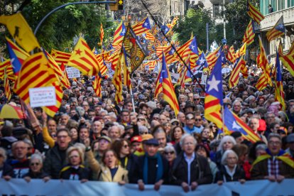 La manifestació convocada per l'ANC i el Consell de la República per denunciar la situació de Rodalies