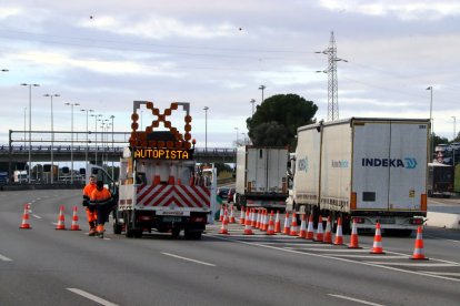 El punt en què van tallar l'autopista AP-7 sentit sud a l'altura de Martorell
