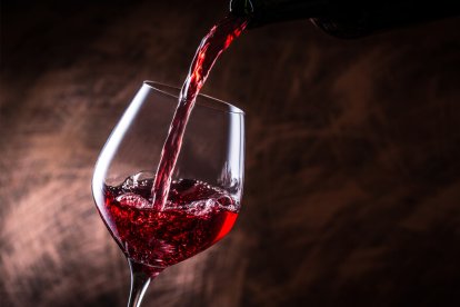 Imagen de una copa de vino.