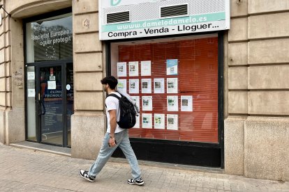 Imatge d'arxiu d'una immobiliària