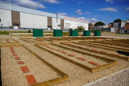 Reus estrena 19 nous horts urbans al carrer d’Astorga per reforçar l’ús comunitari