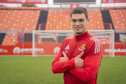 El jugador del Nàstic Enric Pujol després de l'entrenament del passat dimecres al Nou Estadi Costa Daurada.