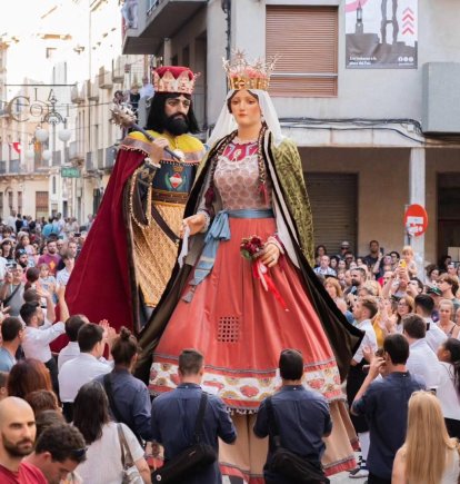 Imatge del Gegant de la Porra, la Geganta i els Gegantons.