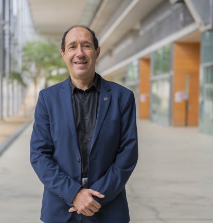 Domènec Puig Valls, al Campus Sescelades de la URV.