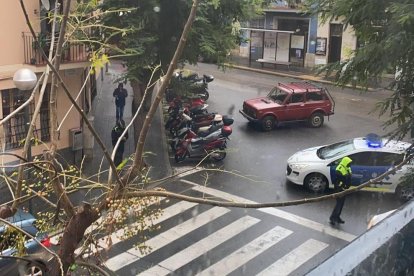 Els Bombers reben 6 avisos per afectacions relacionades amb la pluja o el vent a Tarragona ciutat