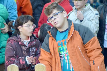Tarragona celebra aquest divendres 2 de desembre el Dia Internacional de les persones amb discapacitat amb diversos actes a la Rambla Nova. S'ha llegit un manifest commemoratiu dels 10 anys de la convenció dels drets.