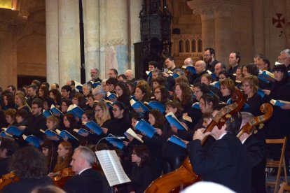 Concert de Setmana Santa a Tarragona amb la interpretació de la Passió segons Sant Mateu de J.S. Bach a càrrec de la Simfònica del Vallès acompanyada del Cor Ciutat de Tarragona.