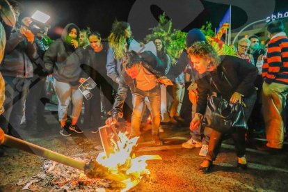 Critiquen l'arribada de Felip VI a Barcelona