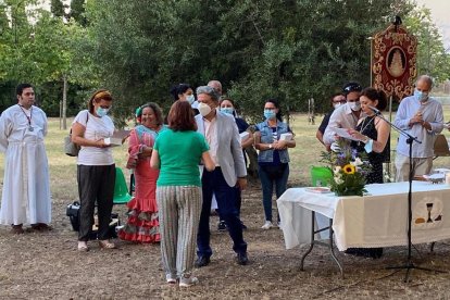 Rocio de Luz de la CAsa de Andalucía de Tarragona y Provincia a l'ermita de la Pineda de Vila-seca.