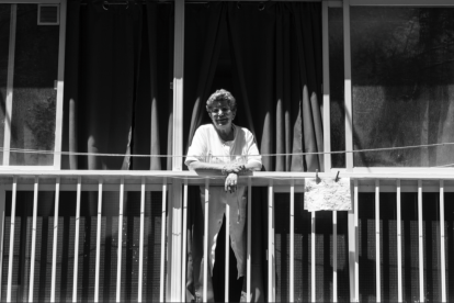 Se trata de un proyecto fotográfico que pretende ser un reflejo de la vida social de los barrios, de las costumbres y de su gente