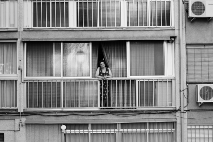 Es tracta d'un projecte fotogràfic que pretén ser un reflex de la vida social dels barris, dels costums i de la seva gent