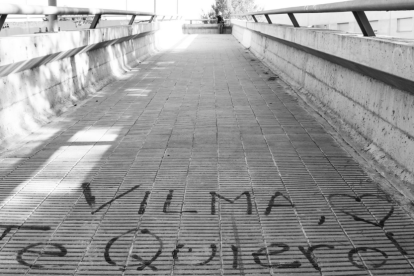 Es tracta d'un projecte fotogràfic que pretén ser un reflex de la vida social dels barris, dels costums i de la seva gent