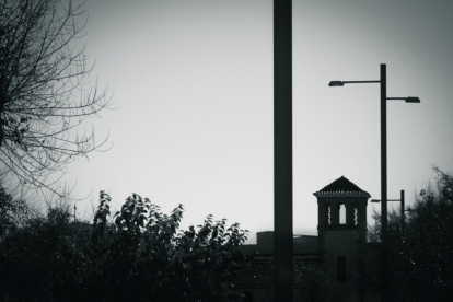 Es tracta d'un projecte fotogràfic que pretén ser un reflex de la vida social dels barris, dels costums i de la seva gent