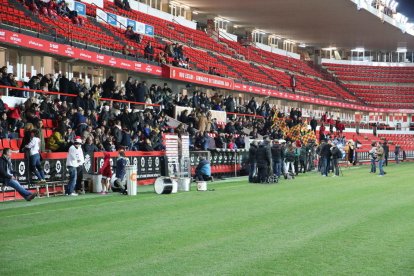 Imatges de la presentació dels divuit equips participants
