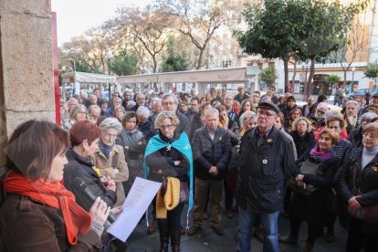 Concentració a Tarragona en suport d'Òmnium Cultural