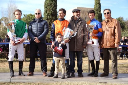 El Parc de la Torre d'en Dolça de Vila-seca va acollir la tradicional competició de cavalls pura sang anglesos, que se celebra cada any per la Festa Major