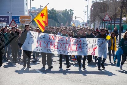 Concentración y cortes de la mañana en Tarragona (I)