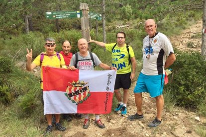 Caminada dels Nastiquers amb presència del president del conjunt grana.