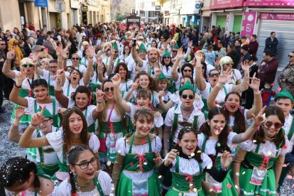 Recull fotogràfic de la desfilada que ha tingut lloc el matí de diumenge