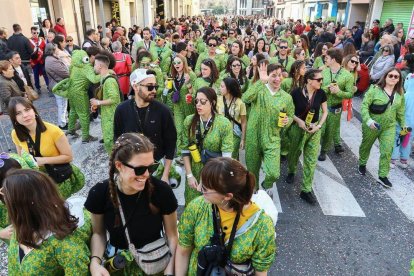 Recull fotogràfic de la desfilada que ha tingut lloc el matí de diumenge