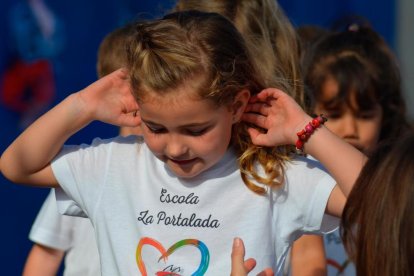 Alumnes, exalumnes, pares i professors s'han reunit aquest divendres per commemorar l'aniversari de La Portalada d'Altafulla.