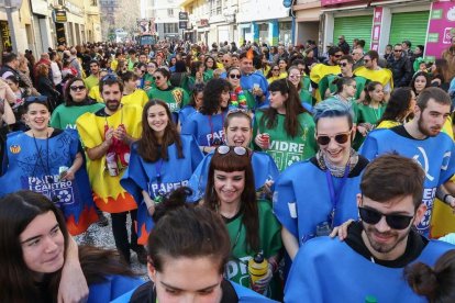 Recull fotogràfic de la desfilada que ha tingut lloc el matí de diumenge