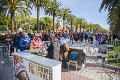 Els salouencs han gaudit del tradicional esmorzar popular