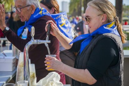 Els salouencs han gaudit del tradicional esmorzar popular