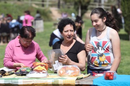 El parc del Francolí de Tarragona és un dels indrets preferits pels tarragonins a l'hora d'anar a menjar la Mona.