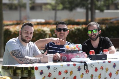 El parc del Francolí de Tarragona és un dels indrets preferits pels tarragonins a l'hora d'anar a menjar la Mona.