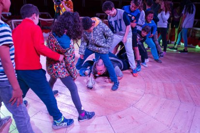 Reus Circ Social trasllada una de les seves sessions a un escenari diferent