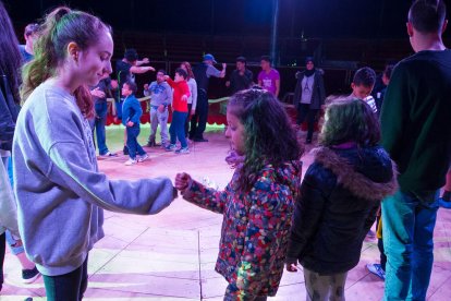 Reus Circ Social trasllada una de les seves sessions a un escenari diferent