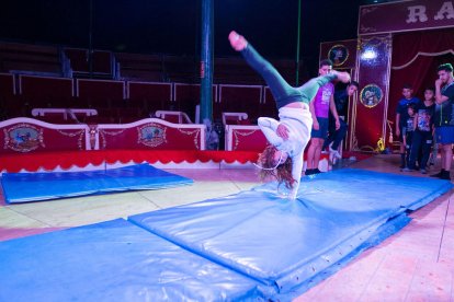 Reus Circ Social trasllada una de les seves sessions a un escenari diferent
