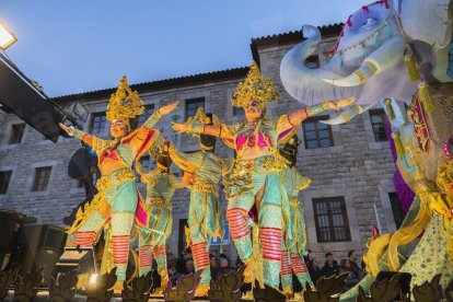 Les 18 millors carrosses del 2019 van desfilar pels carrers del centre de la ciutat