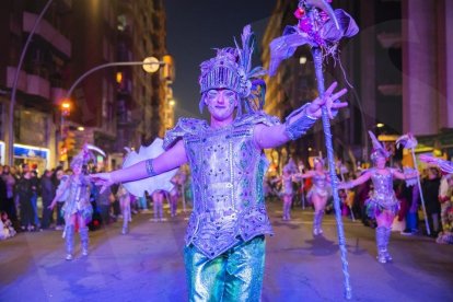 Les 18 millors carrosses del 2019 van desfilar pels carrers del centre de la ciutat