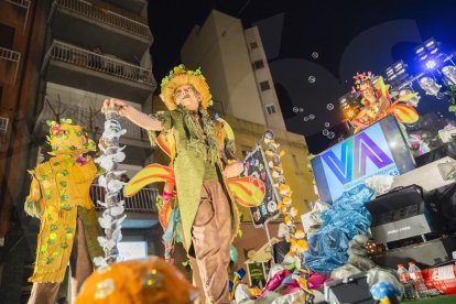 Les 18 millors carrosses del 2019 van desfilar pels carrers del centre de la ciutat