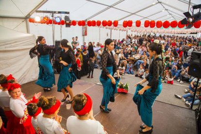 Les casetes s'omplen durant el primer cap de setmana de la festa