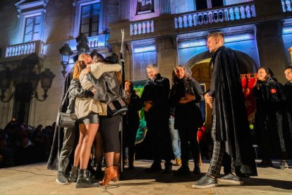 Premis a les comparses del Carnaval de Tarragonai crema del Ninot, la Ninota i la Bota