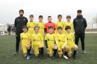 Els 300 jugadors van ser sobre la gespa de l'estadi Ortega Parejo de Campclar