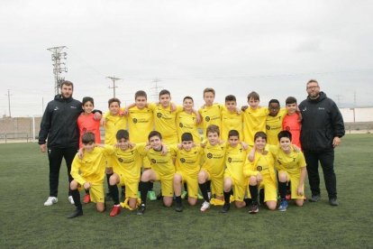 Els 300 jugadors van ser sobre la gespa de l'estadi Ortega Parejo de Campclar