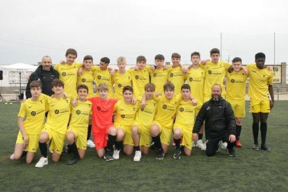 Els 300 jugadors van ser sobre la gespa de l'estadi Ortega Parejo de Campclar