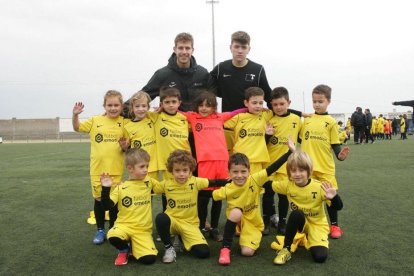 Els 300 jugadors van ser sobre la gespa de l'estadi Ortega Parejo de Campclar