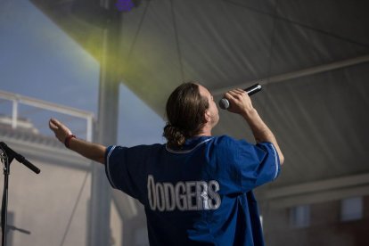 Un total de 37 propostes emergents i familiars s'han presentat durant els tres dies de programació. S'han exhaurit totes les entrades dels espectacles en espais interiors i 9.000 persones en total han gaudit del conjunt de les propostes de la fira.