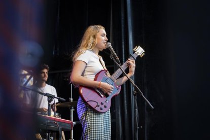 Un total de 37 propostes emergents i familiars s'han presentat durant els tres dies de programació. S'han exhaurit totes les entrades dels espectacles en espais interiors i 9.000 persones en total han gaudit del conjunt de les propostes de la fira.