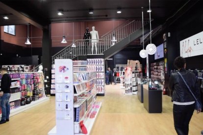 El supermercat eròtic de Tarragona obre les seves portes