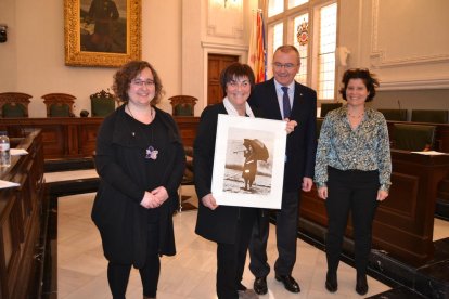 La denúncia contra la bretxa salarial protagonitza el Dia de la Dona