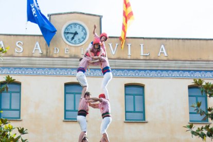 La Vella recupera els castells de nou a La Selva del Camp