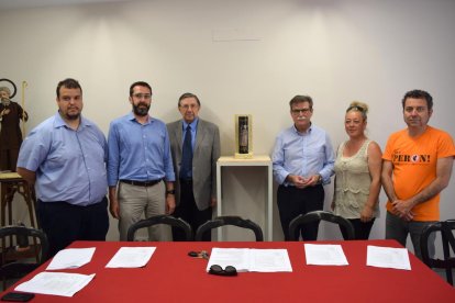 Sant Magí més a prop dels castellers