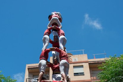 Els Xiquets del Serrallo estrenen el 5de7 amb el pilar a la diada del Carme