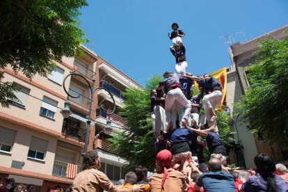 Els Xiquets del Serrallo estrenen el 5de7 amb el pilar a la diada del Carme
